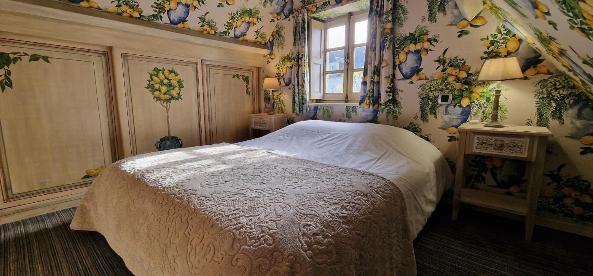 Dans Un Ecrin De Verdure Apartment