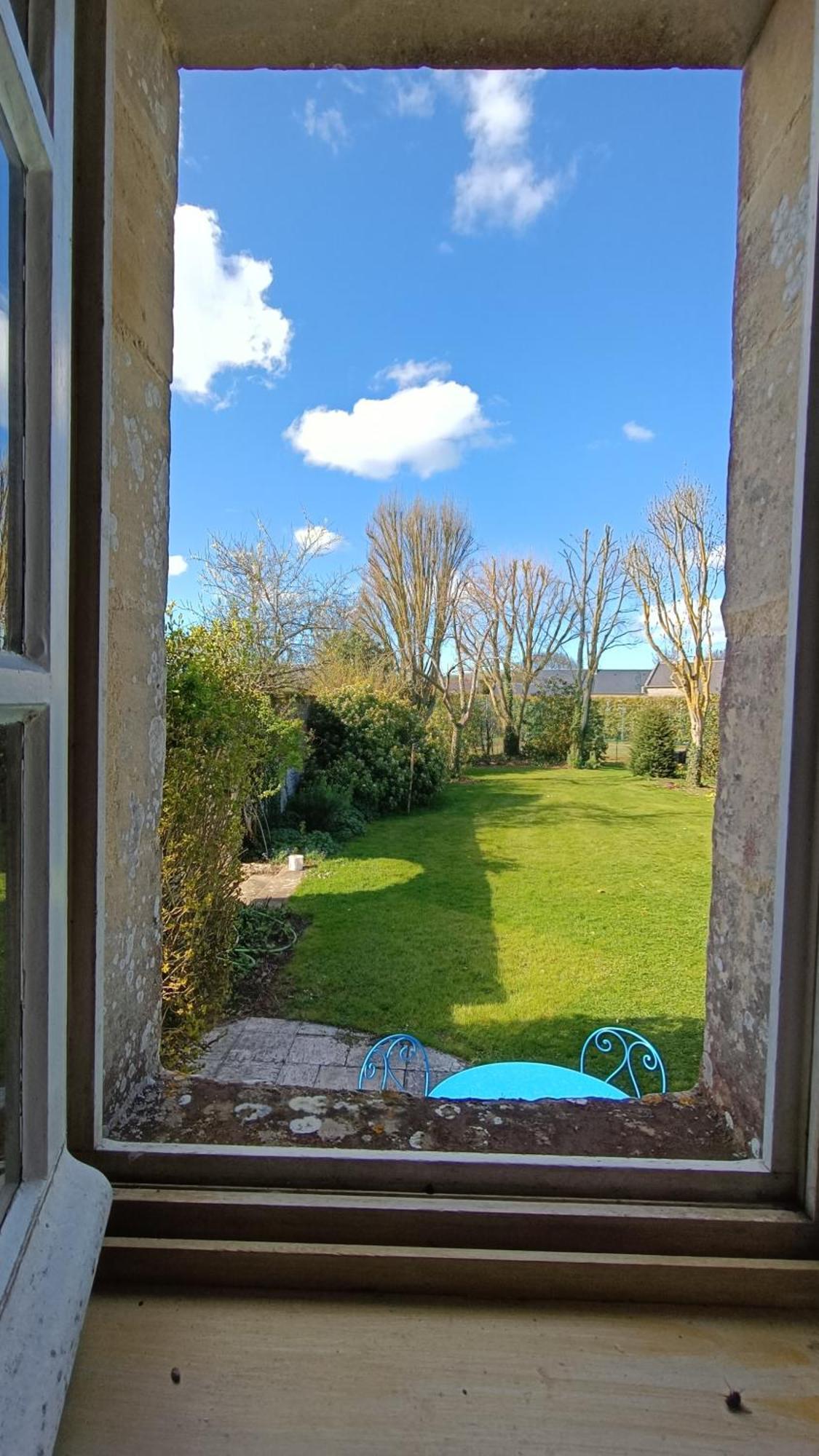 Dans Un Ecrin De Verdure Apartment