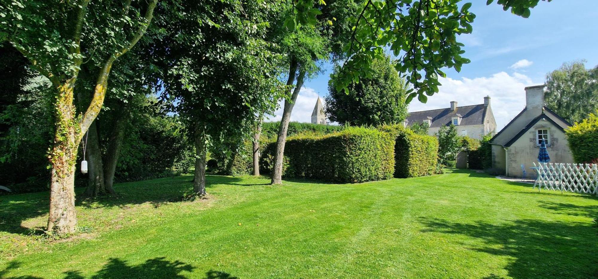 Dans Un Ecrin De Verdure Apartment *